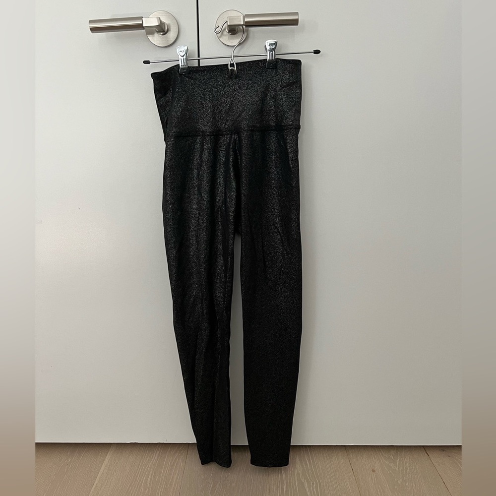 Sparkly Beyond Yoga Leggings (Like new)